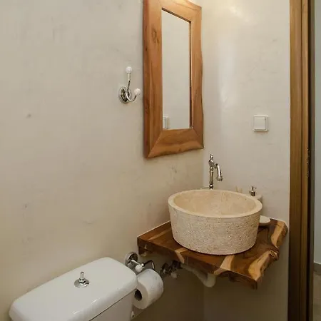 Vila Aenaon Archangelos (Rhodes)